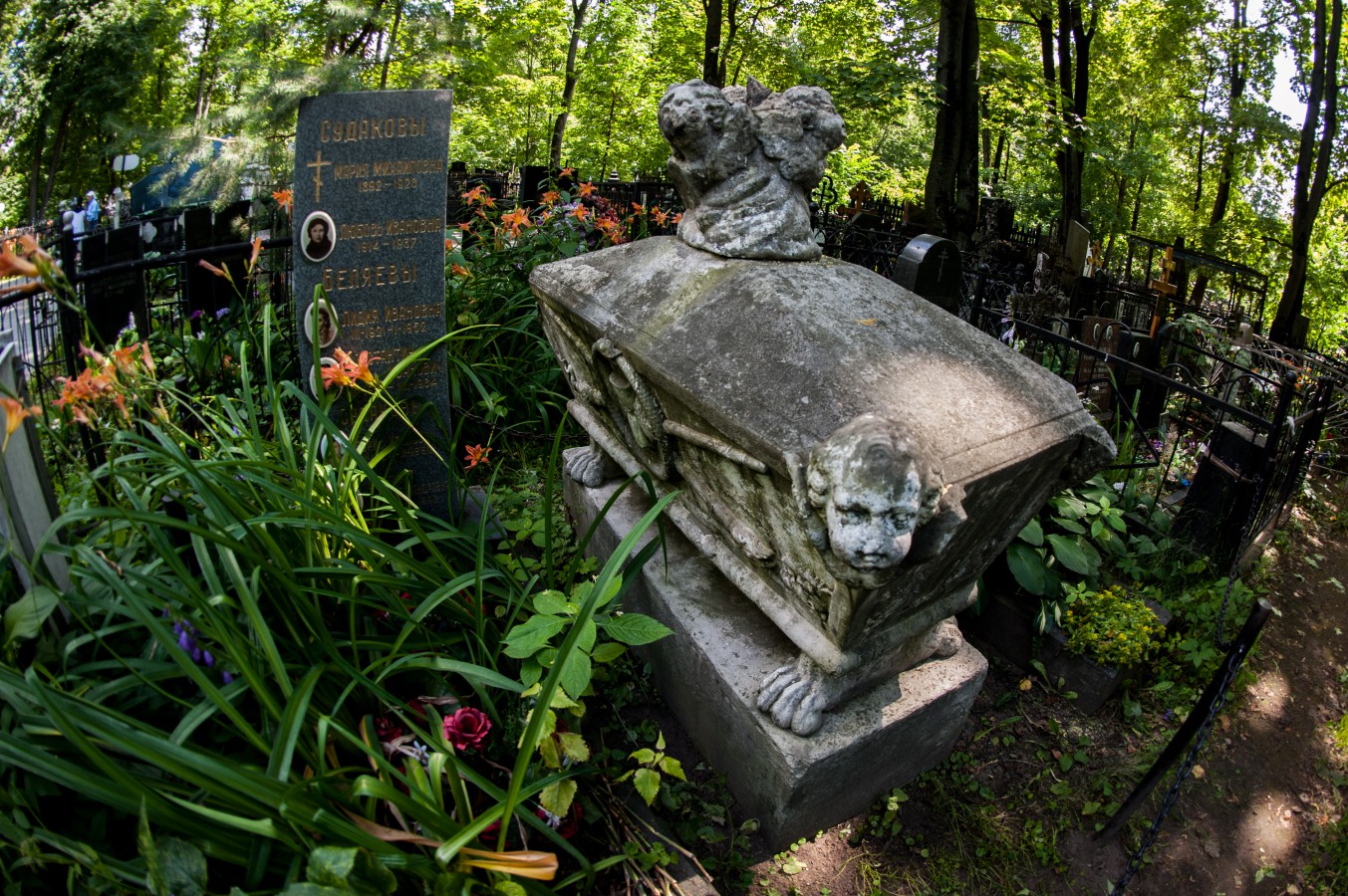 старинные кладбища москвы